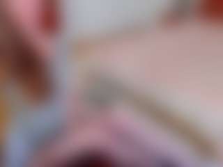 Live cam show with Pantyhose_Lizz - Long Hair on StripNow