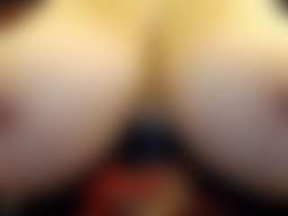 DanyMin's Live Sex Cam Show