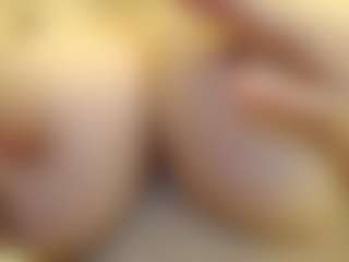 DanyMin's Live Sex Cam Show
