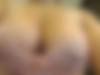 DanyMin's Live Sex Cam Show