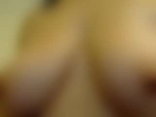 DanyMin's Live Sex Cam Show