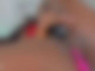 Live cam show with Maddy - Ebony on parknlotfishbdy | colombia