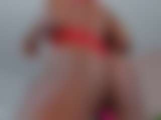 Live cam show with Maddy - Role Play on luckytryst.com
