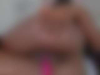 Live cam show with Maddy - Ebony on Fapmatic.com | colombia