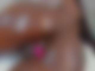 Live cam show with Maddy - Latina on makecum.org | colombia