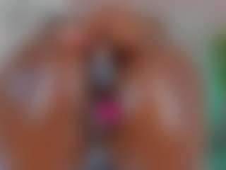 Live cam show with Maddy - Cum on Stripli.com