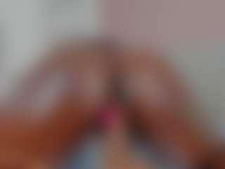 Live cam show with Maddy - Ebony on luckytryst.com | colombia