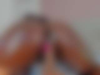 Live cam show with Maddy - Ebony on pussylord.com