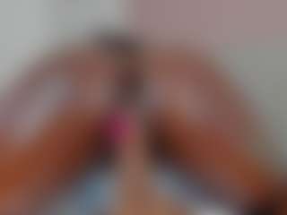 Live cam show with Maddy - Black on makecum.org