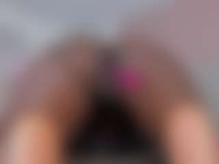Maddy's Live Sex Cam Show