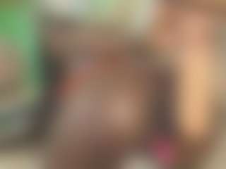 Live cam show with Maddy - Ebony Lush on slutload