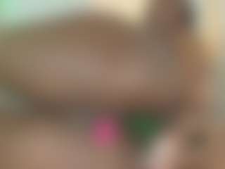 Maddy's Live Sex Cam Show