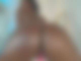 Maddy's Live Sex Cam Show
