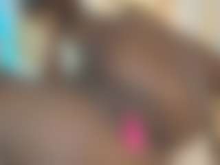 Live cam show with Maddy - Big Ass on Camsoda