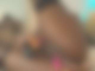 Live cam show with Maddy - Ebony on madthumbs | colombia