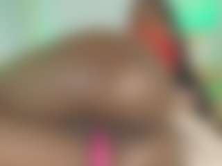 Maddy's Live Sex Cam Show