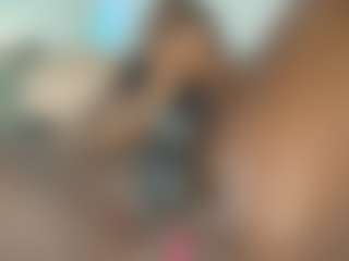 Live cam show with Maddy - Asshole Ebony on CamSodaAdn