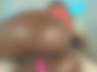 Maddy's Live Sex Cam Show