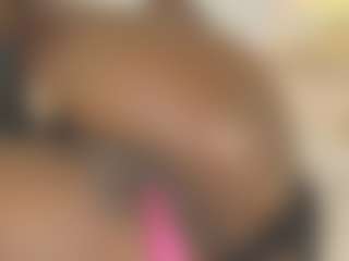 Live cam show with Maddy - Small Tits on fapnchat
