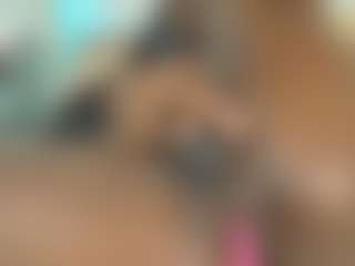 Live cam show with Maddy - Solo on madthumbs