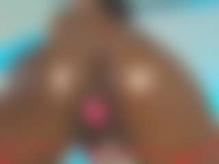 Live cam show with Maddy - Black Lush on Soda Cam