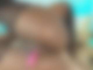 Pokaz na żywo z Maddy - HD Latina na Camsoda | colombia