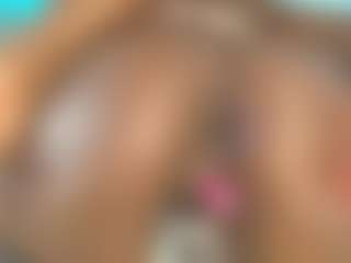Maddy's Live Sex Cam Show