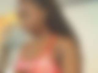 Live cam show with Maddy - Ebony Toys on Mixed Magazine Live