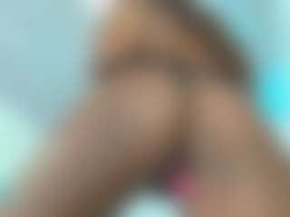 Live cam show with Maddy - Ebony on SpunkLive | colombia