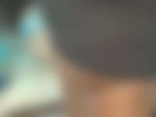 Live cam show with Maddy - Black Petite on Camsoda | colombia