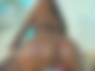 Live cam show with Maddy - Asshole Black on Camming Site