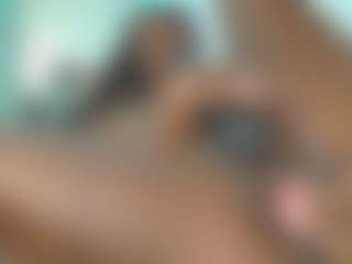 Live cam show with Maddy - Bedroom Black on slutload