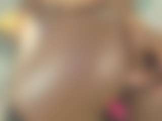 Maddy's Live Sex Cam Show