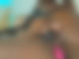 Live-Cam-Show mit Maddy - Ebony Lush auf Camsoda