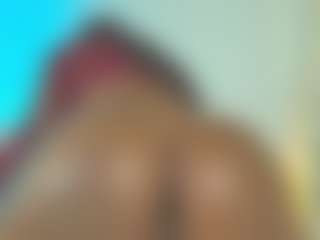 Live cam show with Maddy - Gape on fapnchat