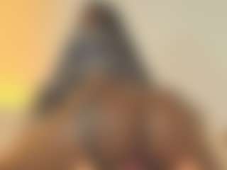 Live cam show with Maddy - Athletic Ebony on slutload | colombia