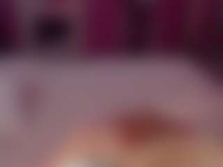 Live cam show with annie1ann - Public Mature on Camsoda