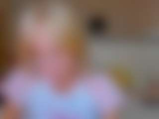 Live cam show with bellatip - Glasses on crypto-cams