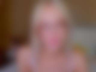 Live cam show with bellatip - Glasses on Nude Live Now