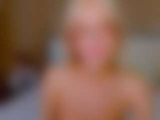 Live cam show with bellatip - Public on milfzrlive.com