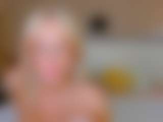bellatip's Live Sex Cam Show