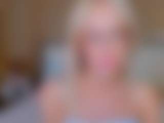 bellatip's Live Sex Cam Show