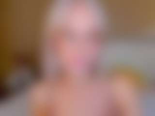 bellatip's Live Sex Cam Show