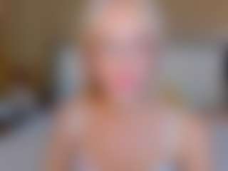 bellatip's Live Sex Cam Show