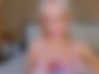 bellatip's Live Sex Cam Show