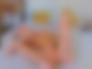 Live cam show with bellatip - Glasses on livesuperchat.net