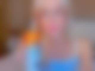 Live cam show with bellatip - Glasses on chickslive.net
