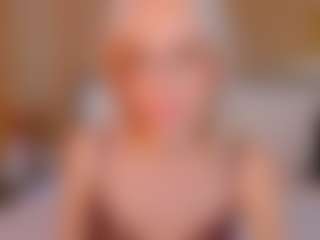 Live cam show with bellatip - Glasses on Lustler