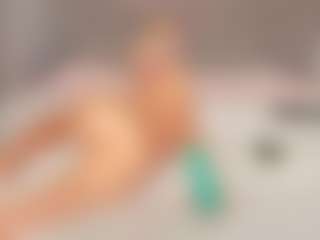 bellatip's Live Sex Cam Show