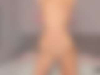 bellatip's Live Sex Cam Show